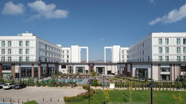 Doubletree By Hilton Canakkale - НГ 2026 собствен транспорт